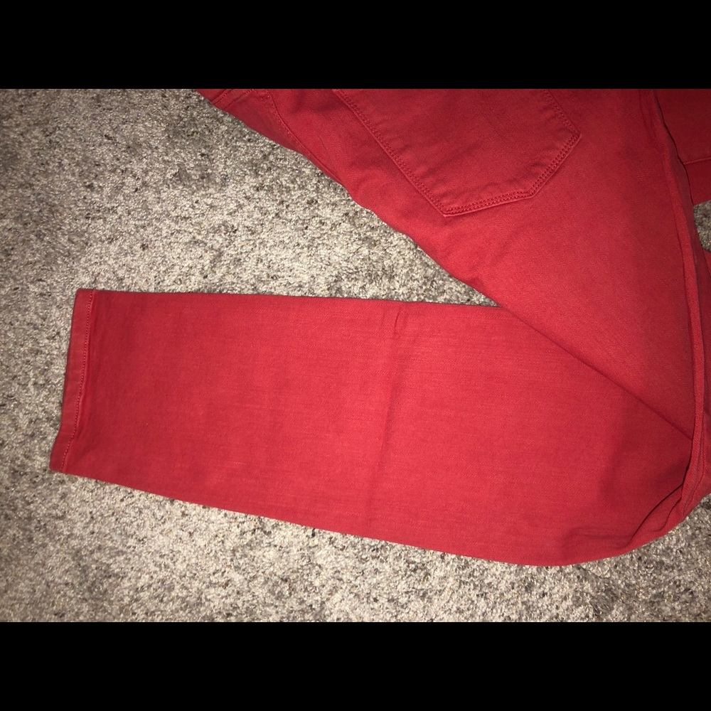 Universal Thread Red Pant Sz18/34L